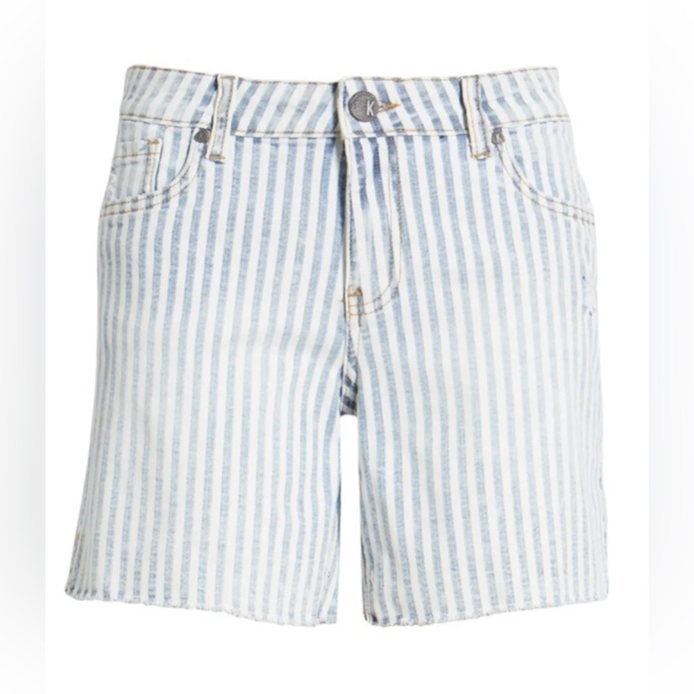 KUT from the Kloth Sophia Shorts with Frey Hem in Journal Wash